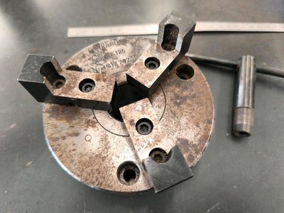 Forkardt F125 Trzy pieczone chuck ławka rotacyjna Art.-Nr. 14177732