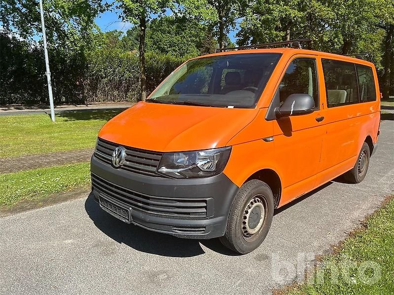 VW Bus T6 (9-seater)