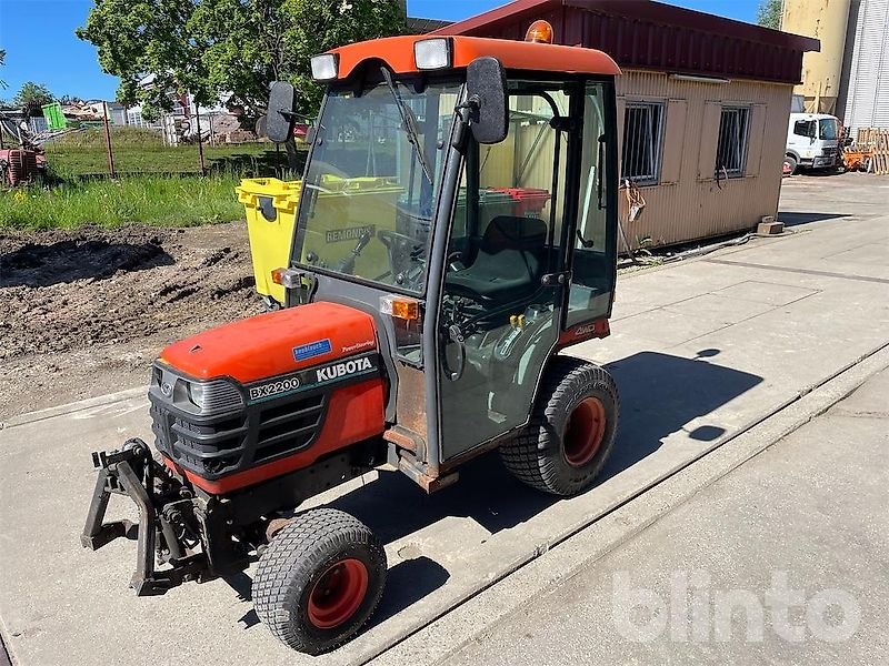 Kubota BX2200