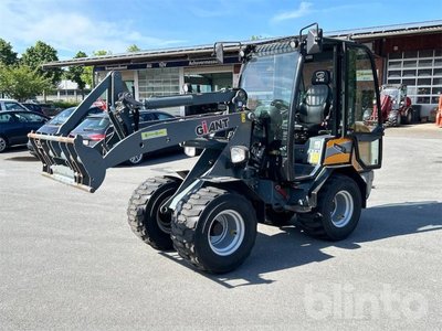 GiANT G2500 HD