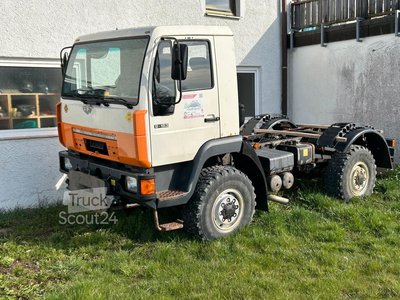 Грузовое шасси MAN 4x4 Allrad L26 Мобильная экспедиция