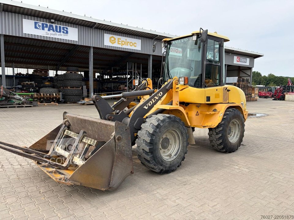 Radlader Volvo L30B gebraucht