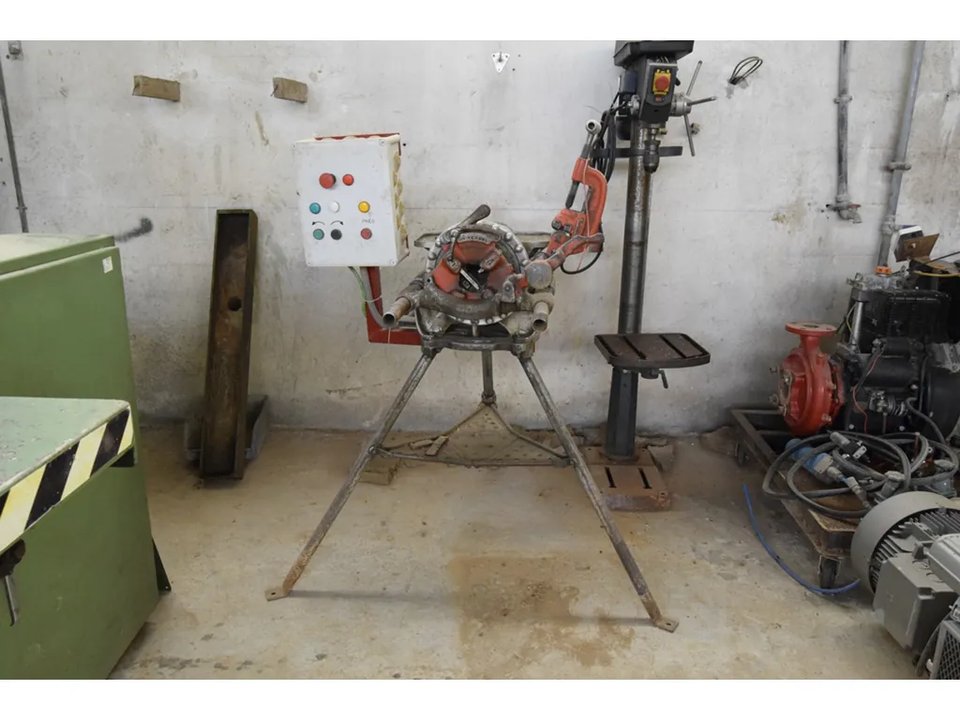 RIDGID 300 přenosných závitů trolejového vedení