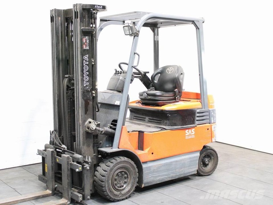 Toyota 7 FBMF 20