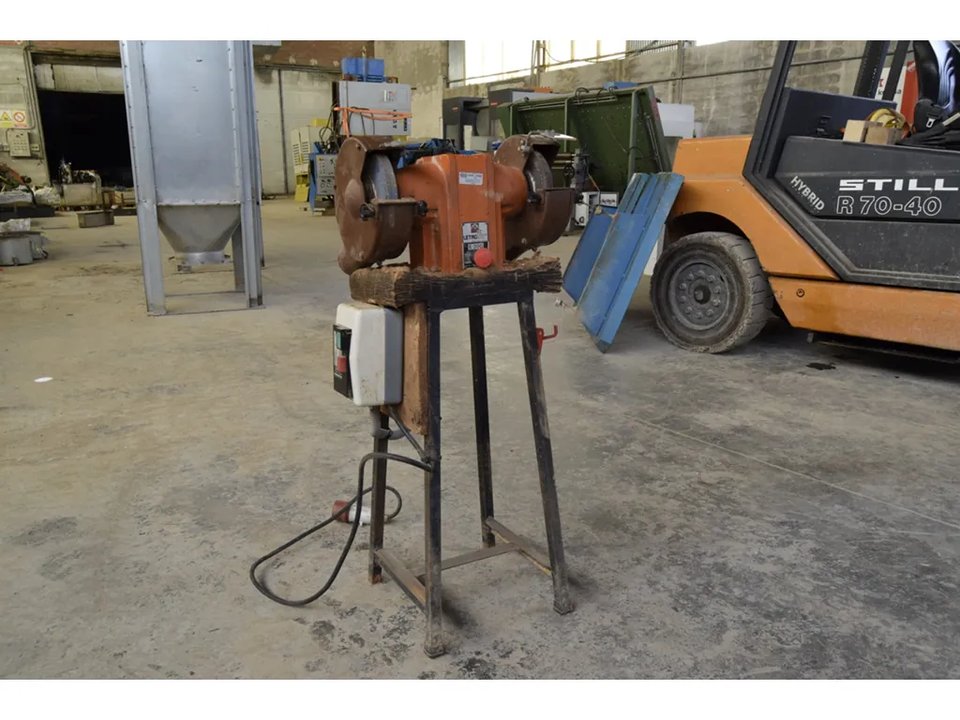 LETHO E200 LETAG E-200 Werkbankschleifer mit Sockel