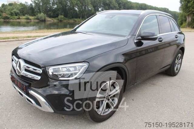 Пикап MERCEDES-BENZ GLC 200 GLC класса GLC 200 4Matic - Nr.: 692 используется