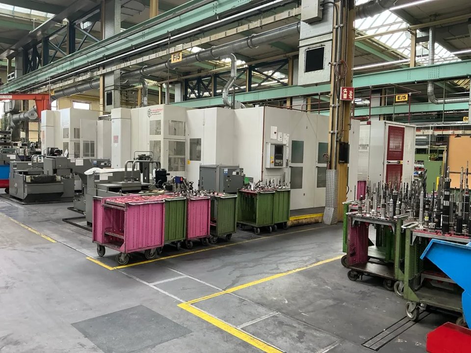 2009/2008 STARRAG HECKERT HEC500 HV/HEC500 H Fertigungszentrum inkl. FASTEMS Paletten-Linearspeicher