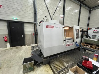 Bridgeport - 2004 - VMC 1000.22 - Vertikální obráběcí centra