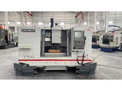 CINCINNATI ARROW 750 CNC vertikální obráběcí centrum