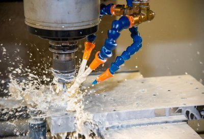Strojní průvodce m / w / d CNC soustruhy do 22 EUR
