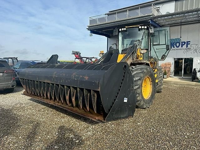 JCB Silage beiß bucket 3,75 м 17 шин