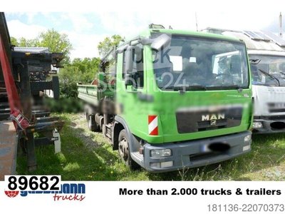самосвал MAN TGL 12.220 4X2 BB, EEV, кран Hiab 088 BS-2 CL используется