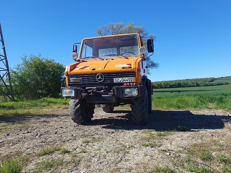 Mercedes-Benz 424 1000