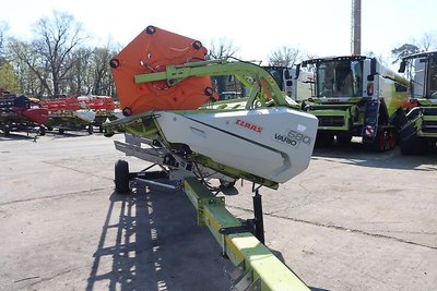 Claas LEXIq 660+V 680