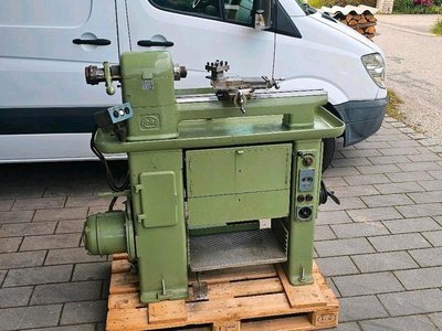 Boley Lathe Подібно до Weiler