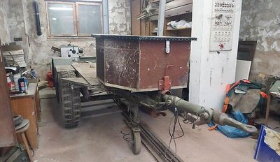 Werk Lübeck Bundeswehranhänger лесной