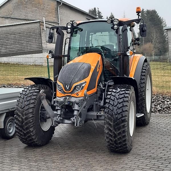 Valtra G115A 1B9