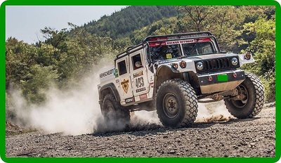 Mercedes-Benz Hummog, гоночный Unimog с кузовом омара H1, регистрация дорог