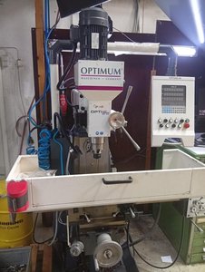 Optimum MT50 Werkzeugfräsmaschine mit 3-Achs-Digitalanzeige 2022