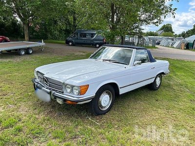 Mercedes-Benz 450 SL (R107)