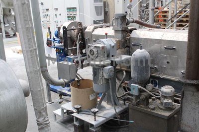 Wytłaczarka Twin- śrubowa do związków PE / PP MARISTM 58 MW LD 48