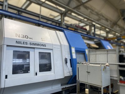 CNC Drehmaschine - Schrägbettmaschine NILES-SIMMONS N30 - 3MC-2500