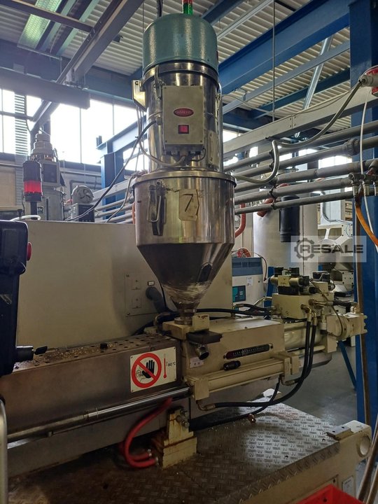 Maszyny do formowania wtryskowego NEGRI BOSSI V700H- 200