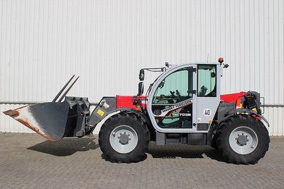 Massey Ferguson TH.7038 Стандартний етап