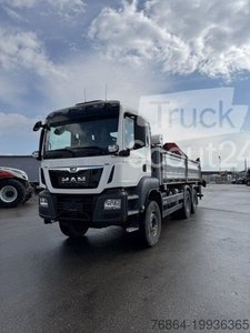 Трехсторонний грузовик MAN TGS 26.430 6X4 3-SEITENKIPPER, HMF 2020K-RC HECKKRAN ABNEHMBAR, используется