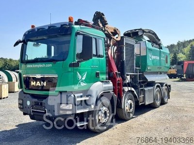 Специальный грузовик MAN TGS 35.540 8X4, используемый в COMPTECH ADDITIONALITY