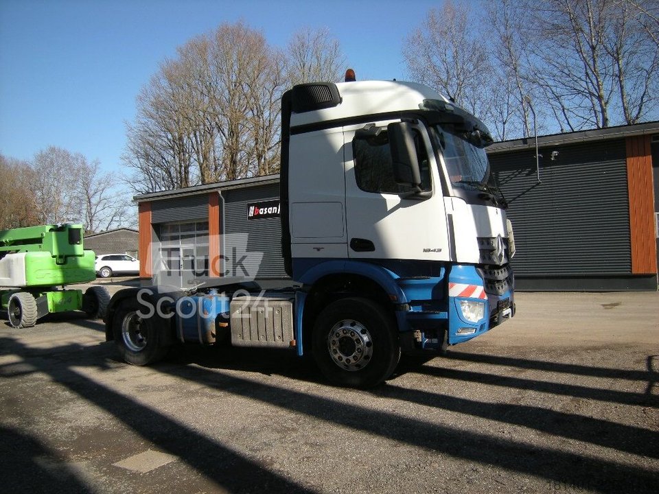 Použitý Lkw Mercedes-Benz AROCS 1843
