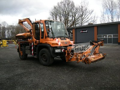 Použitý Lkw Mercedes-Benz Unimog U400