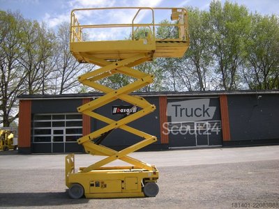 Scissors lifting platform Genie GS 2646 (ID3404) used