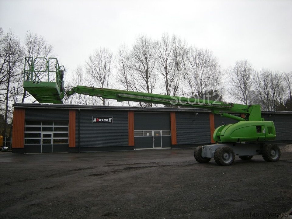 Telescopic boom JLG 680 S Allrad used