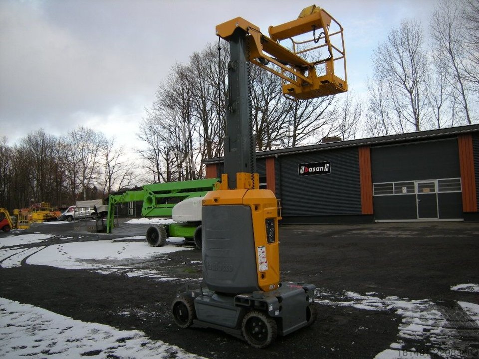 Vertical mast lift Haulotte Star 10 used