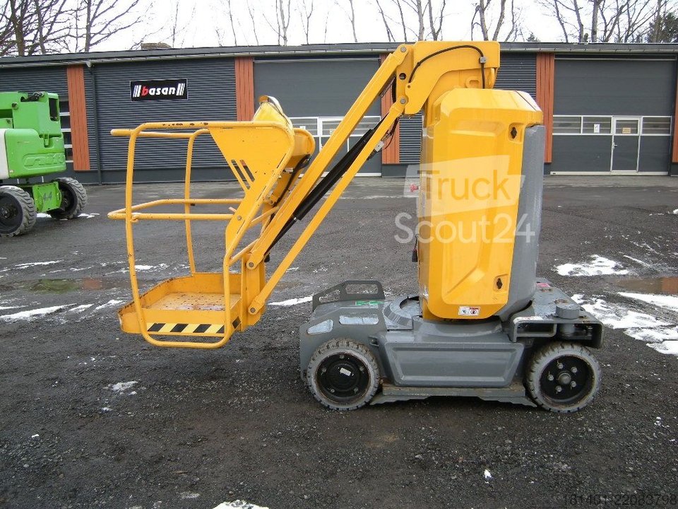 Vertical mast lift Haulotte Star 10 used