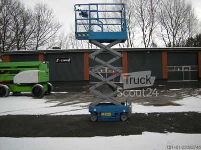 Scissors lifting platform Genie GS 1330 (ID1722) used