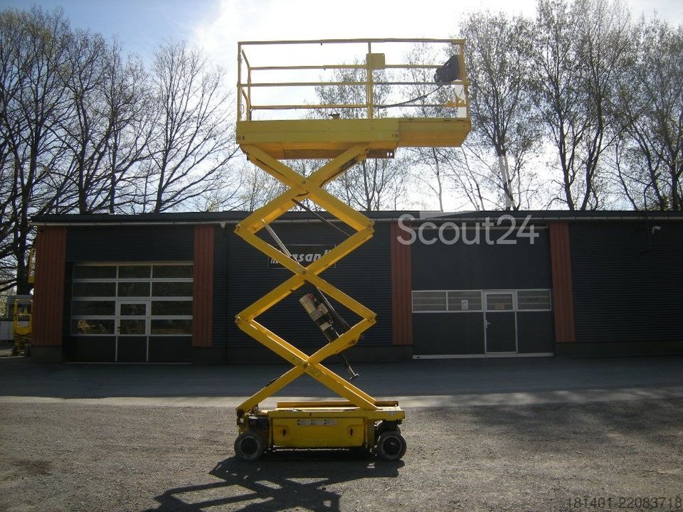 Scissors lifting platform JLG 1930 ES (ID3403) used