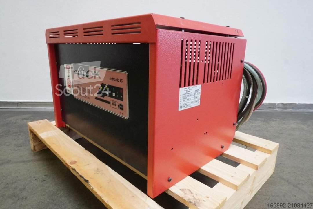 Gabelstaplerbatterie INDUSTRIE AUTOMATION Intronic IC  EU 24V/60A gebraucht