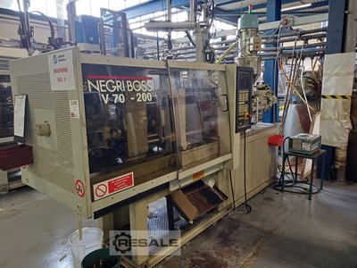 Injection molding machines NEGRI BOSSI V 700H-200
