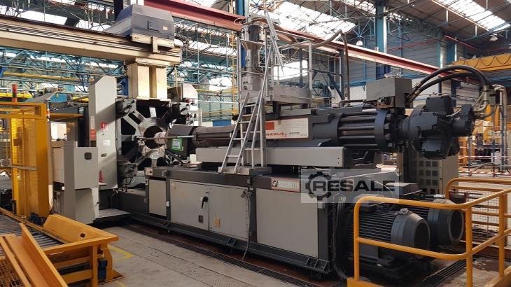 Injection molding machines SANDRETTO MEGA T 1000