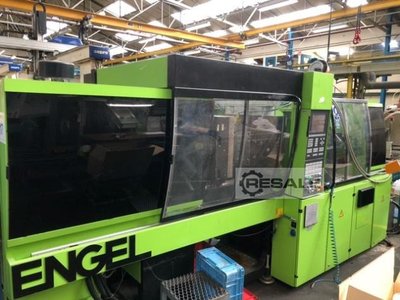 Injection molding machines ENGEL VC330 -110T