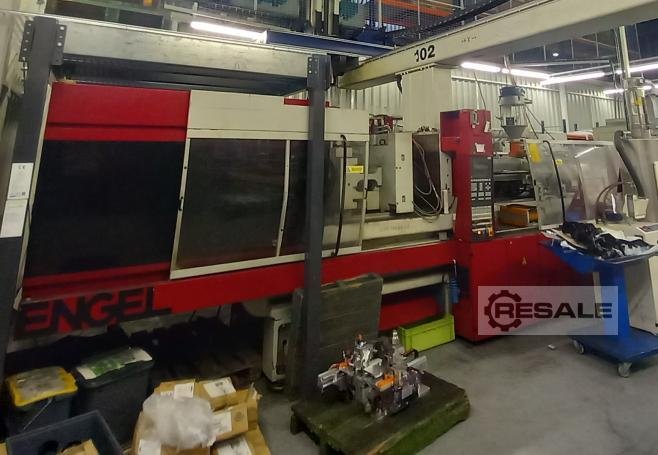 Injection molding machines ENGEL ES1800/250HL  250 T