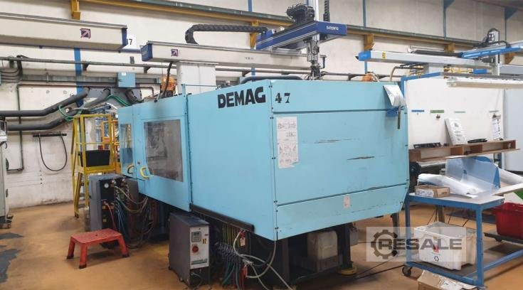 Injection molding machines DEMAG ERGOTECH 330 T