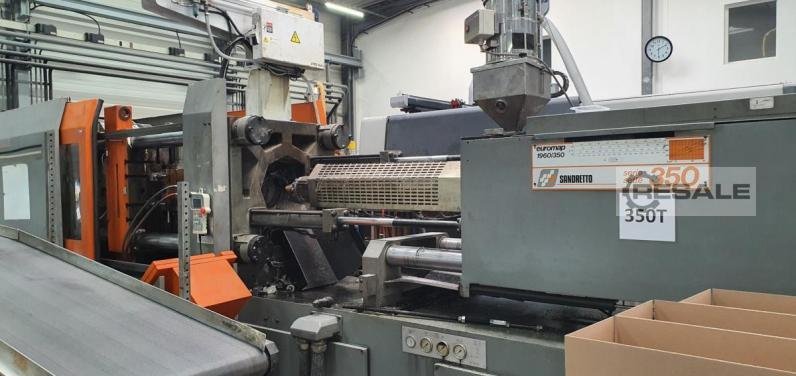 Injection molding machines SANDRETTO 350 T  SERIE 7