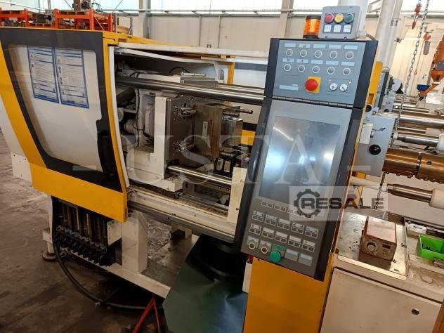 Injection molding machines ENGEL e - max 310 / 75