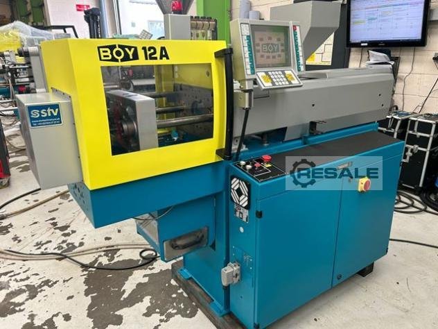 Injection molding machines BOY 12A