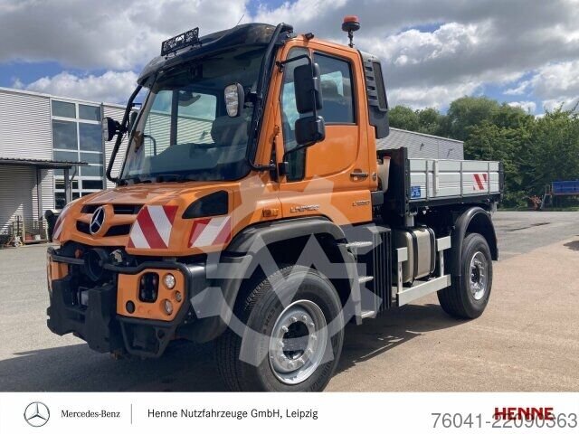 Mercedes-Benz Unimog U 530