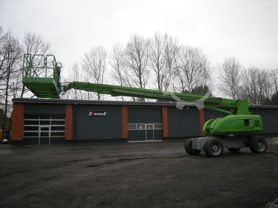 JLG 680 S Allrad