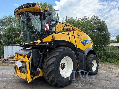 Nowy Holland FR550